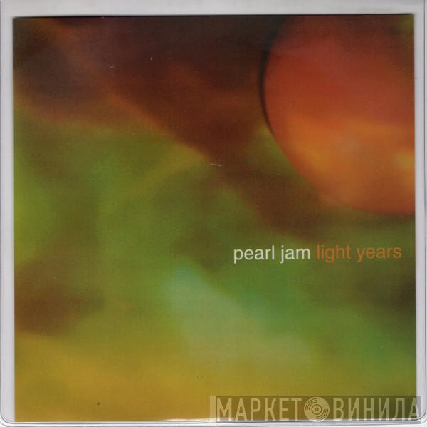 Pearl Jam  - Light Years
