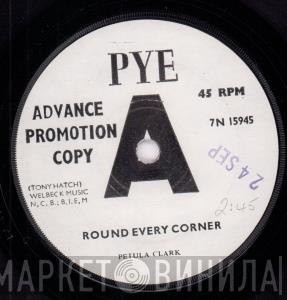  Petula Clark  - Round Every Corner