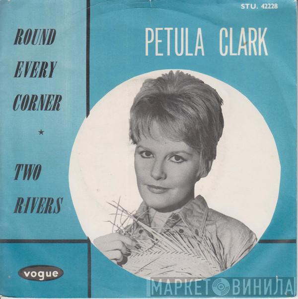  Petula Clark  - Round Every Corner