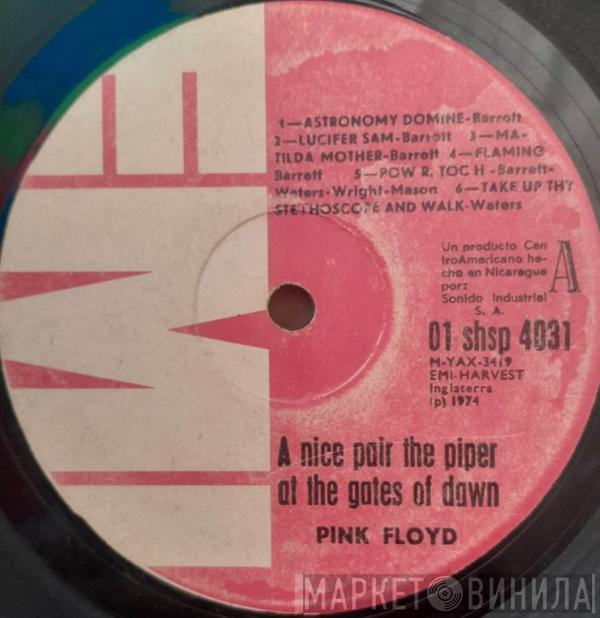  Pink Floyd  - A Nice Pair