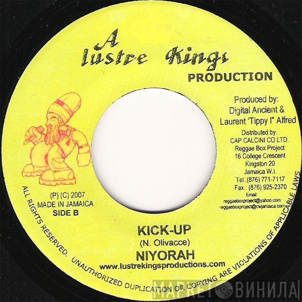 Pressure , Niyorah - Fire Is Getting Redder / Kick-Up