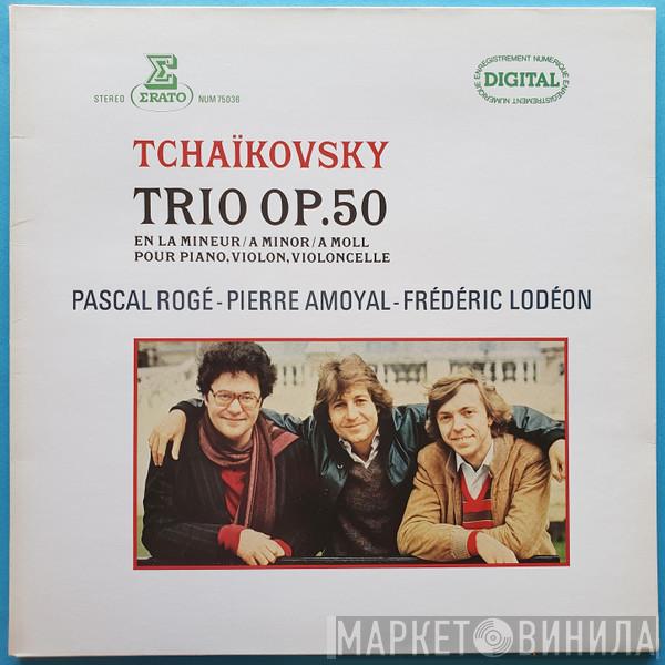 Pyotr Ilyich Tchaikovsky - Trio Opus 50 En La Mineur