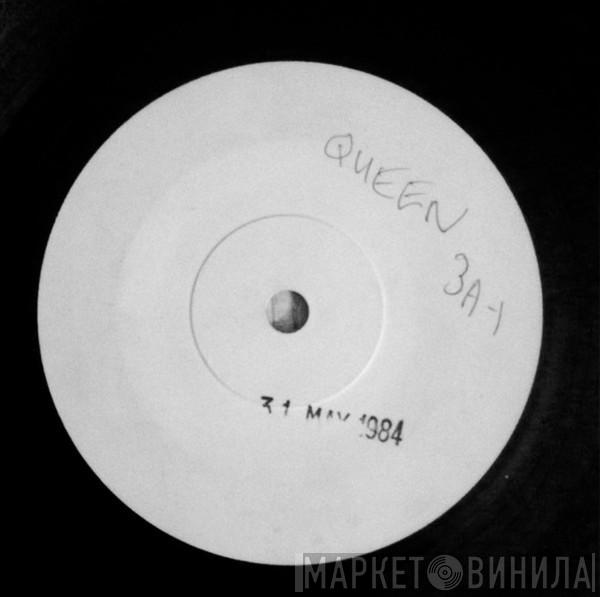  Queen  - It's A Hard Life