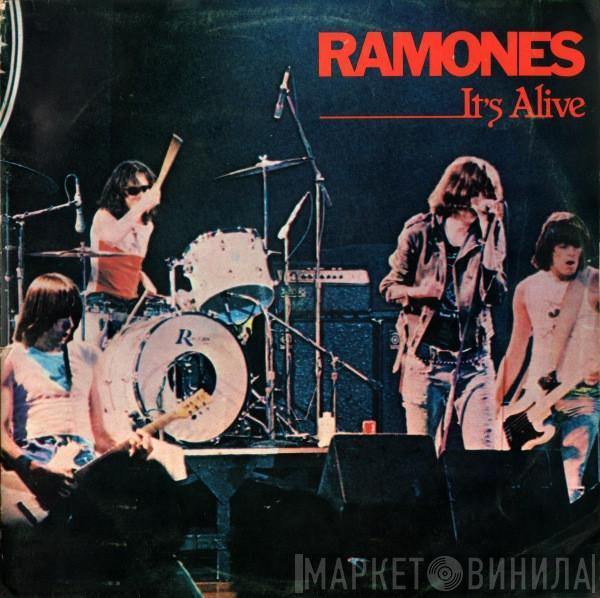  Ramones  - It's Alive