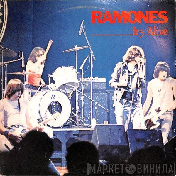  Ramones  - It's Alive
