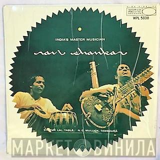  Ravi Shankar  - India's Master Musician