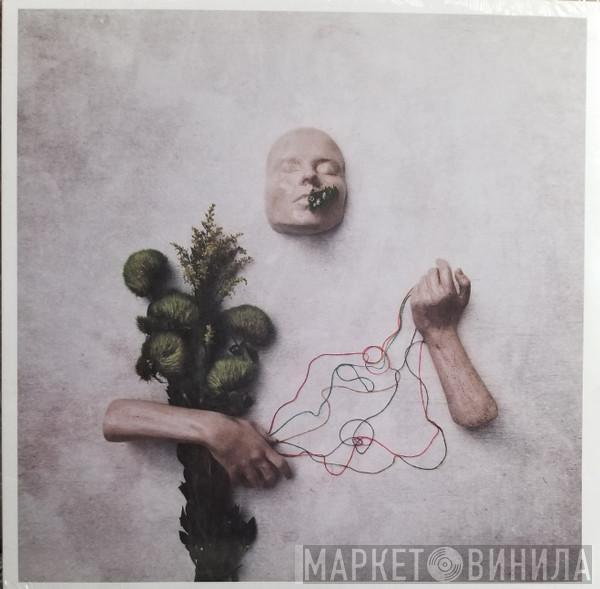 Red Steppes - A Mouth May Grow