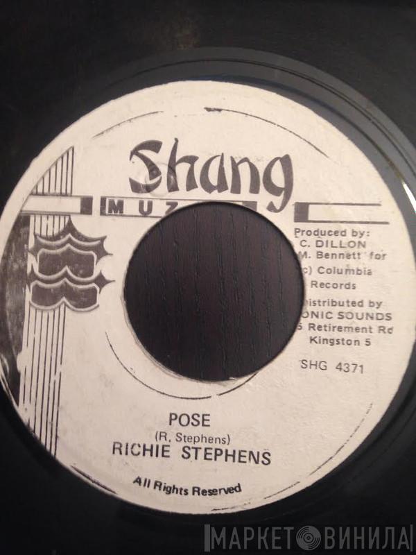 Richie Stephens - Pose