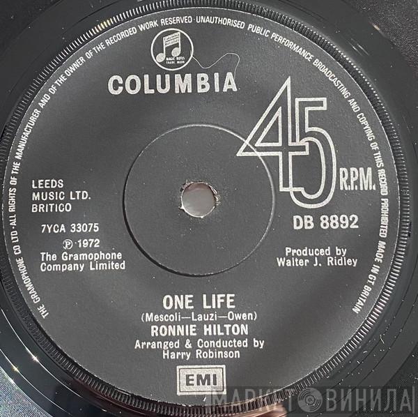  Ronnie Hilton  - One Life / In All The World