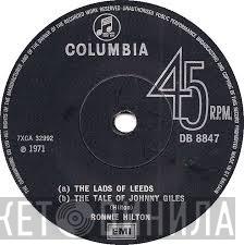  Ronnie Hilton  - The Ballad Of Billy Bremner