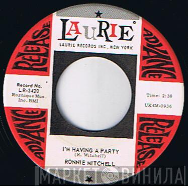  Ronnie Mitchell  - I'm Having A Party / Soul Piano