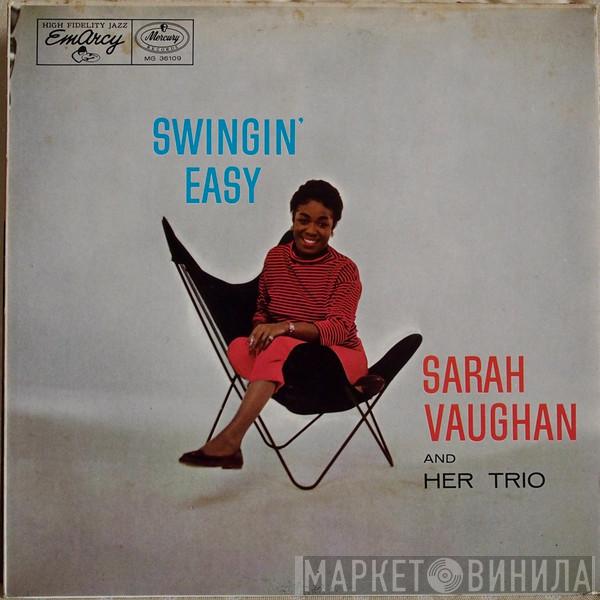  Sarah Vaughan And Her Trio  - Swingin' Easy