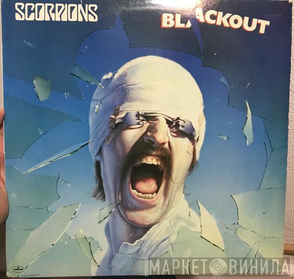 Scorpions  - Blackout