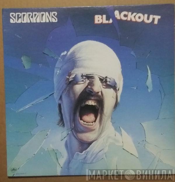  Scorpions  - Blackout