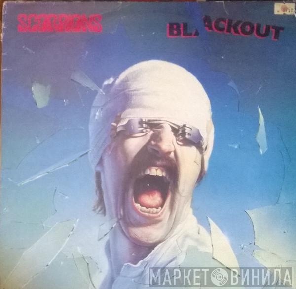  Scorpions  - Blackout