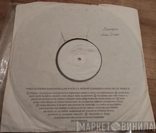  Scorpions  - Lovedrive