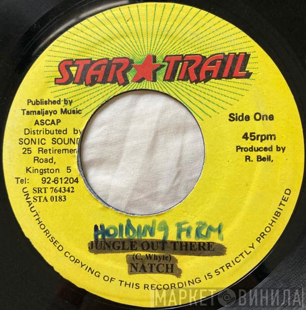  Sizzla  - Holding Firm