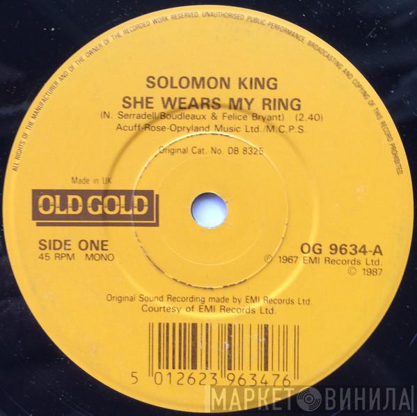 Solomon King, Slim Dusty - She Wears My Ring / A Pub With No Beer