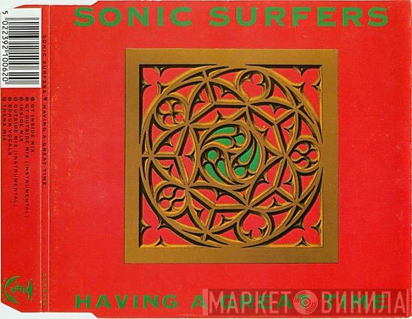 Sonic Surfers  - Having A Great Time
