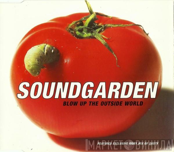 Soundgarden - Blow Up The Outside World