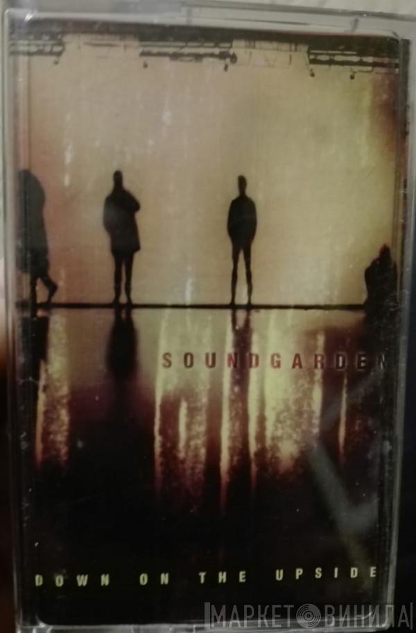  Soundgarden  - Down On The Upside