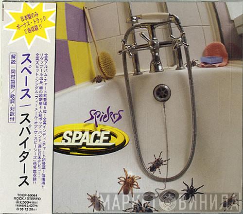  Space   - Spiders