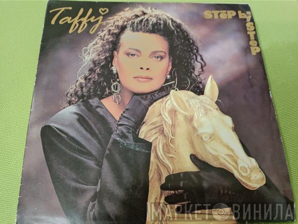  Taffy  - Step By Step