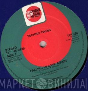 Techno Twins - Falling In Love Again