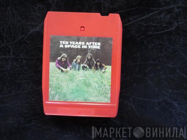  Ten Years After  - A Space In Time