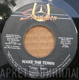  Tenor Saw  - Wake The Town