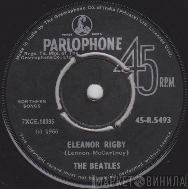  The Beatles  - Eleanor Rigby / Yellow Submarine