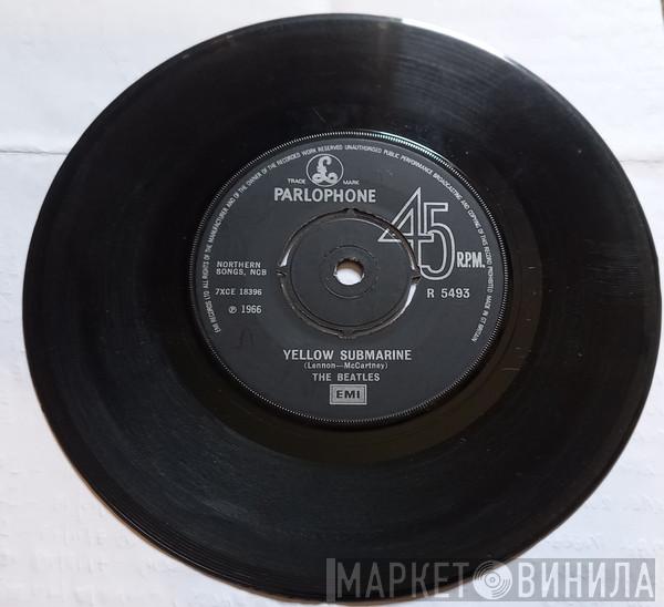  The Beatles  - Eleanor Rigby / Yellow Submarine