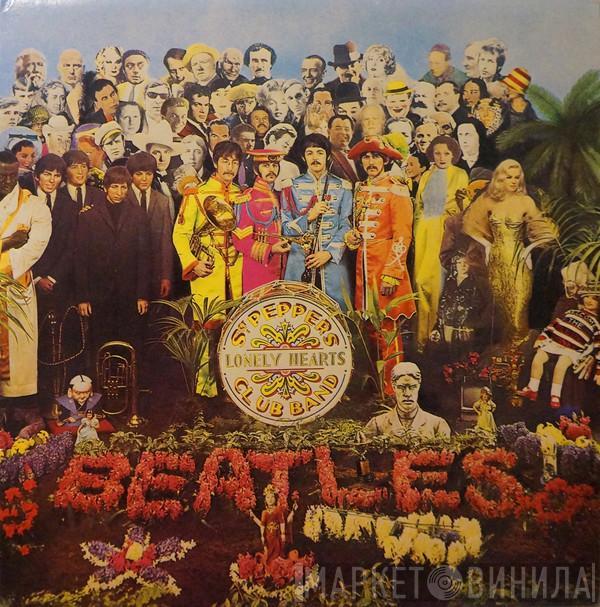  The Beatles  - Sgt Pepper's Lonely Hearts Club Band