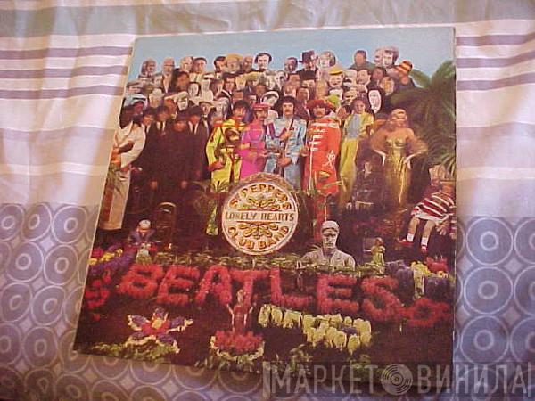 The Beatles - Sgt Peppers Lonely Hearts Club Band