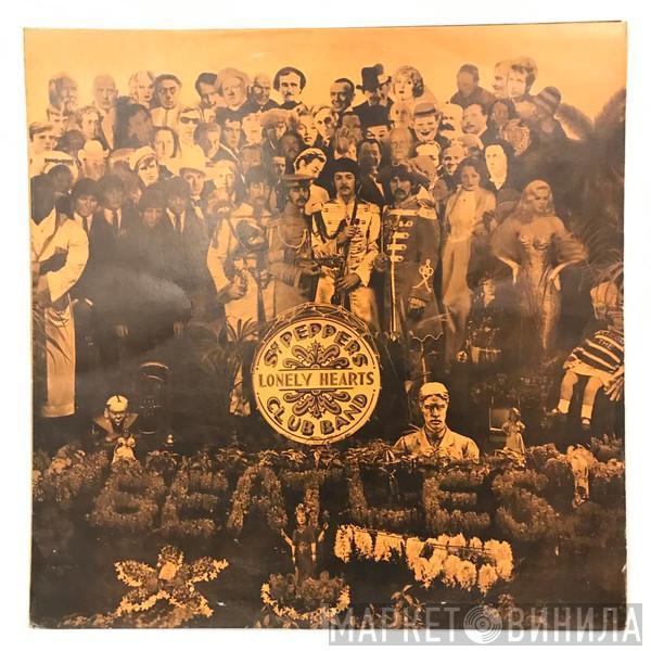  The Beatles  - Sgt. Pepper's Lonely Hearts Club Band