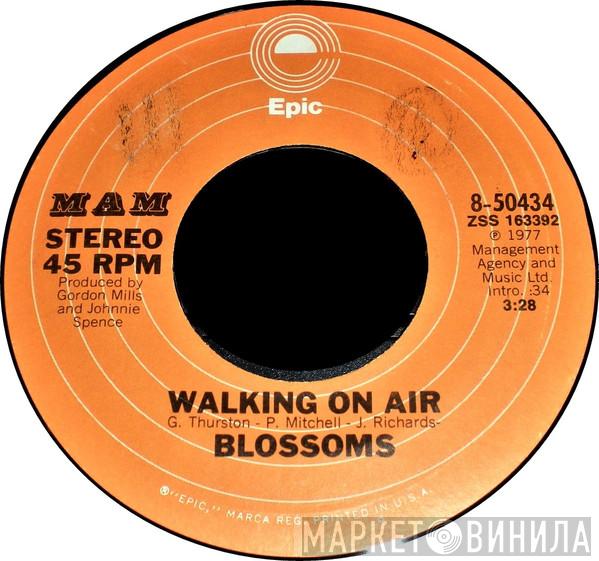 The Blossoms - Walking On Air