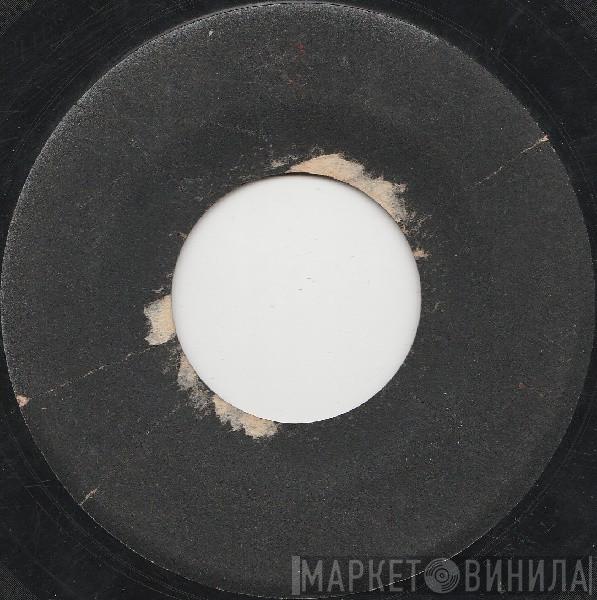 The Chordettes  - A Girl's Work Is Never Done / No Wheels