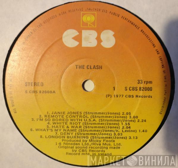  The Clash  - The Clash