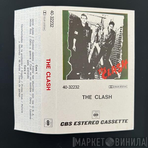  The Clash  - The Clash