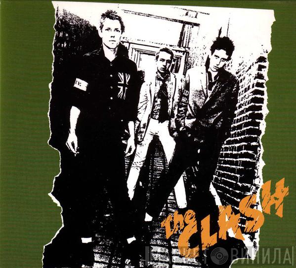  The Clash  - The Clash