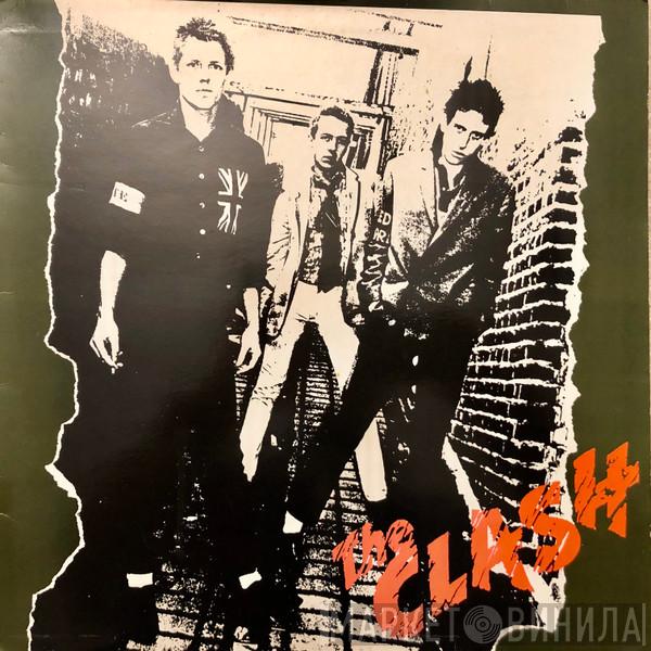  The Clash  - The Clash