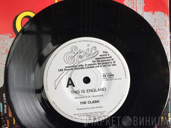  The Clash  - This is England
