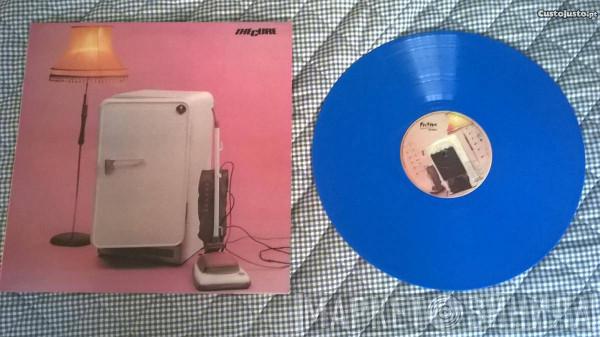  The Cure  - Three Imaginary Boys