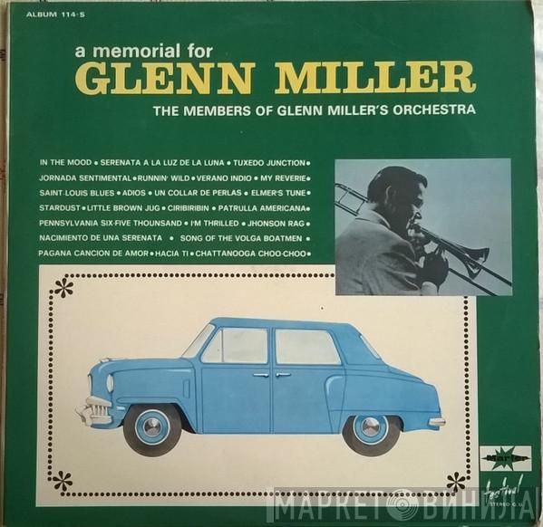 The Glenn Miller Orchestra - A Memorial For Glenn Miller