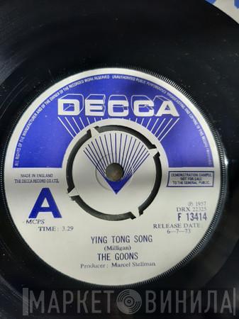  The Goons  - Ying Tong Song  /  I'm Walking Backwards For Christmas