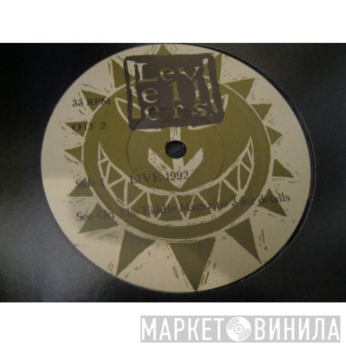 The Levellers - Live 1992 / On The Fiddle