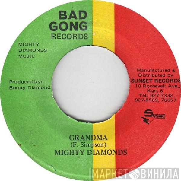 The Mighty Diamonds - Grandma