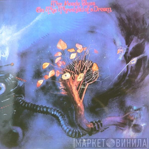  The Moody Blues  - On The Threshold Of A Dream