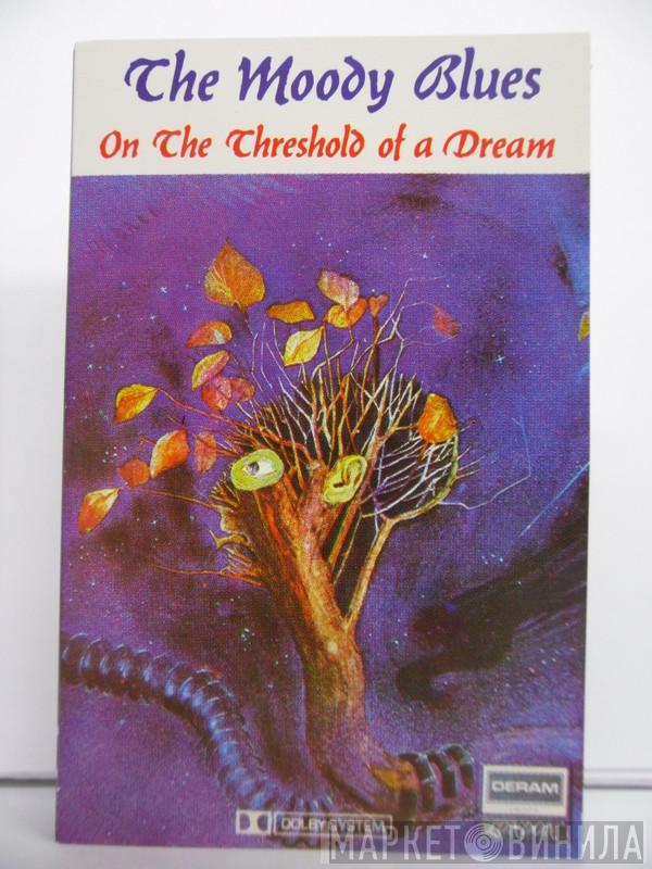  The Moody Blues  - On The Threshold Of A Dream