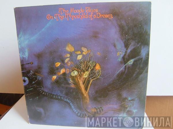  The Moody Blues  - On The Threshold Of A Dream